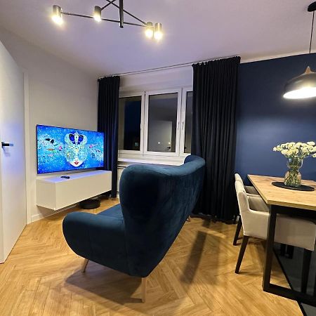 Maly Kwadrat Katowice Apartment Exterior photo